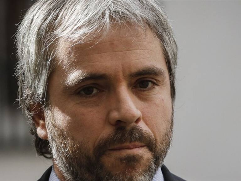 Blumel culpó al FA de «obstaculizar» medidas para el orden público con amenazas de acusación