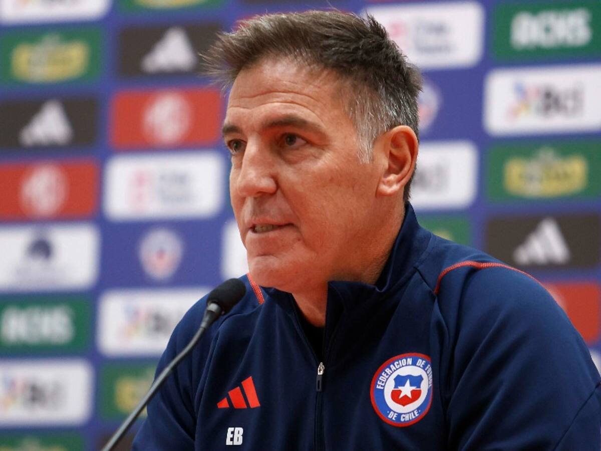 Eduardo Berizzo aborda el presente de Arturo Vidal: «Lo ideal sería que compita, juega en una liga muy exigente»