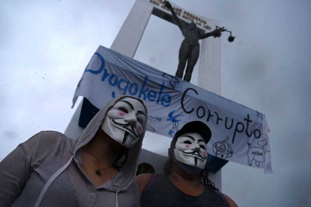 Protesta en contra del gobierno de Nayib Bukele en San Salvador