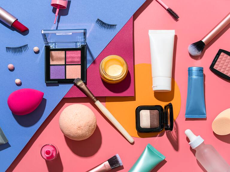 Este es el producto cosmético que está poniendo en riesgo la salud de las mujeres en Chile