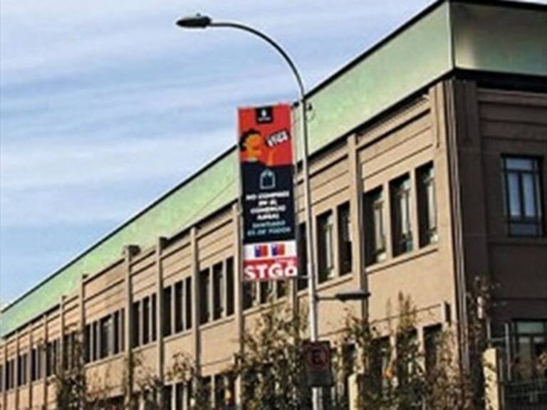 Tuiteros cuestionan similitud de logo de Chilevisión con trabajo de diseñadora rusa