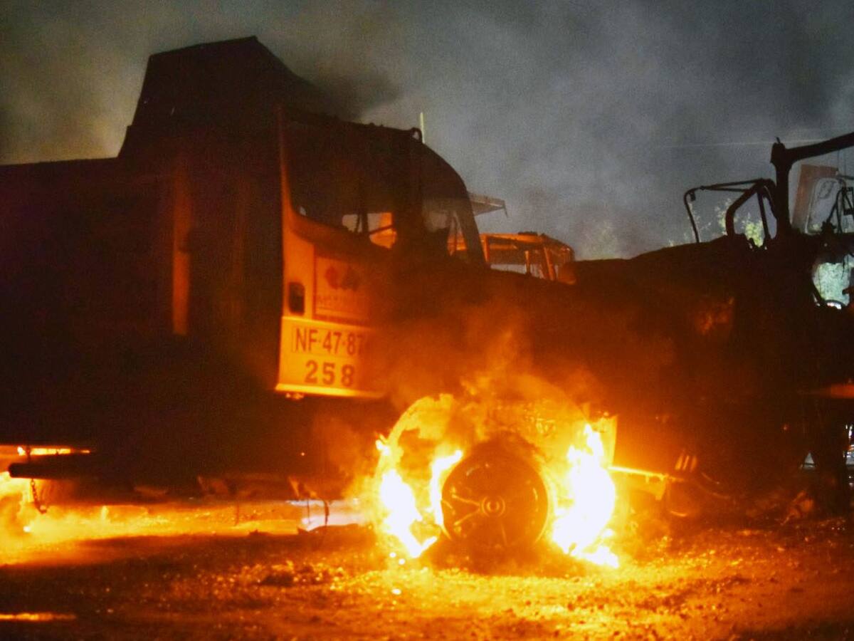 Nuevo ataque incendiario en Arauco: tres trabajadores resultaron lesionados en Contulmo
