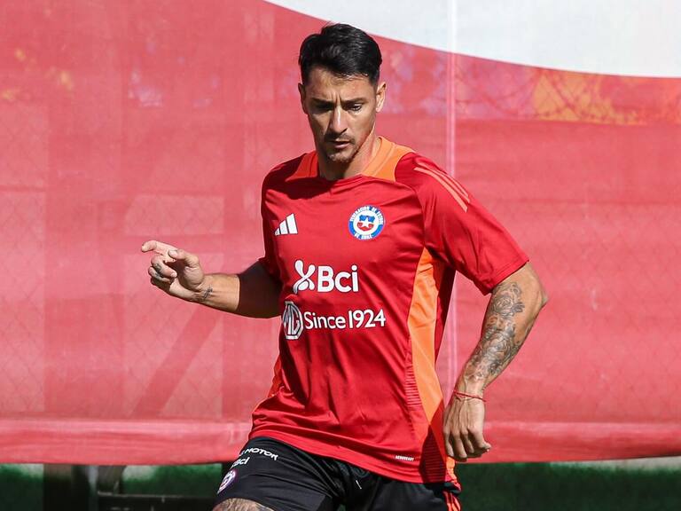 El emotivo mensaje de Fernando Zampedri tras su debut por La Roja | Instagram
