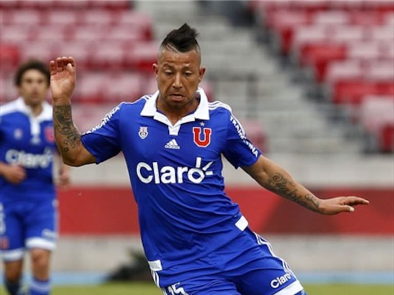 Universidad de Chile propuso oferta por Leo Valencia y tiene en carpeta a Ángelo Henríquez
