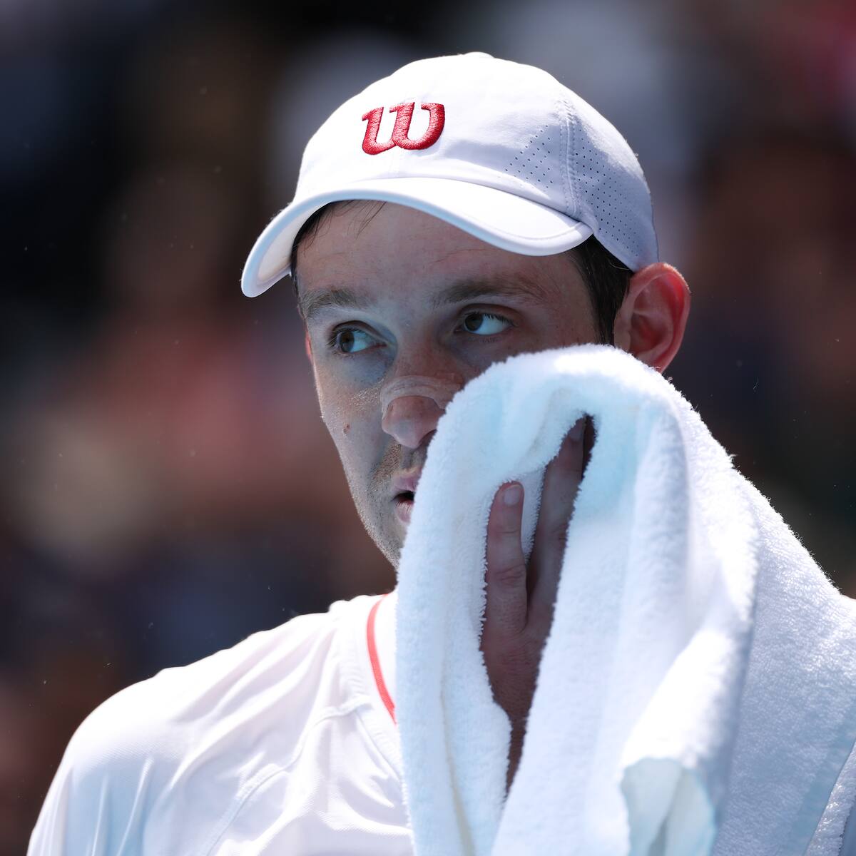 El calvario de Nicolás Jarry no termina: se baja de Roland Garros y arriesga brutal caída en el ranking ATP