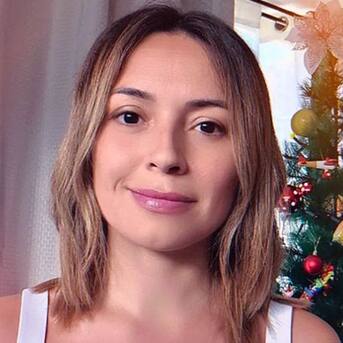 Arriesga prisión preventiva: Pololo de Camila Polizzi vuelve a violar su arresto domiciliario para estar con ella
