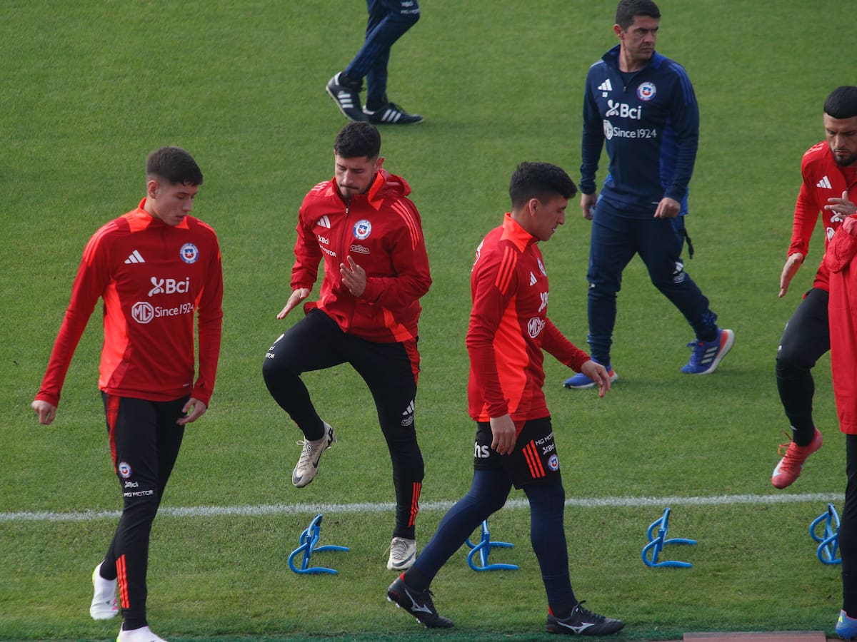 Chile cierra al alza el 2025 en el ranking FIFA