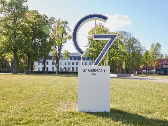 El logo del G7 donde se hizo la cita en el Grand Village Resort de Wangels