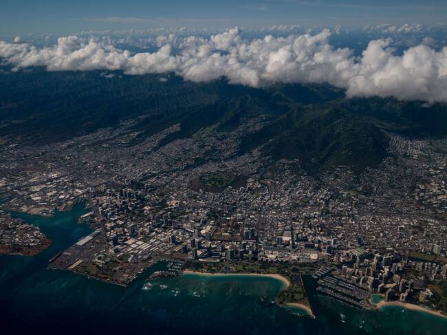 Una vista aérea de la ciudad en la ciudad de Honolulu