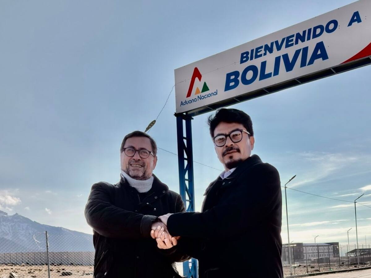 “Un nuevo comienzo”: cancilleres de Chile y Bolivia se reúnen en la frontera para avanzar en restablecer relaciones