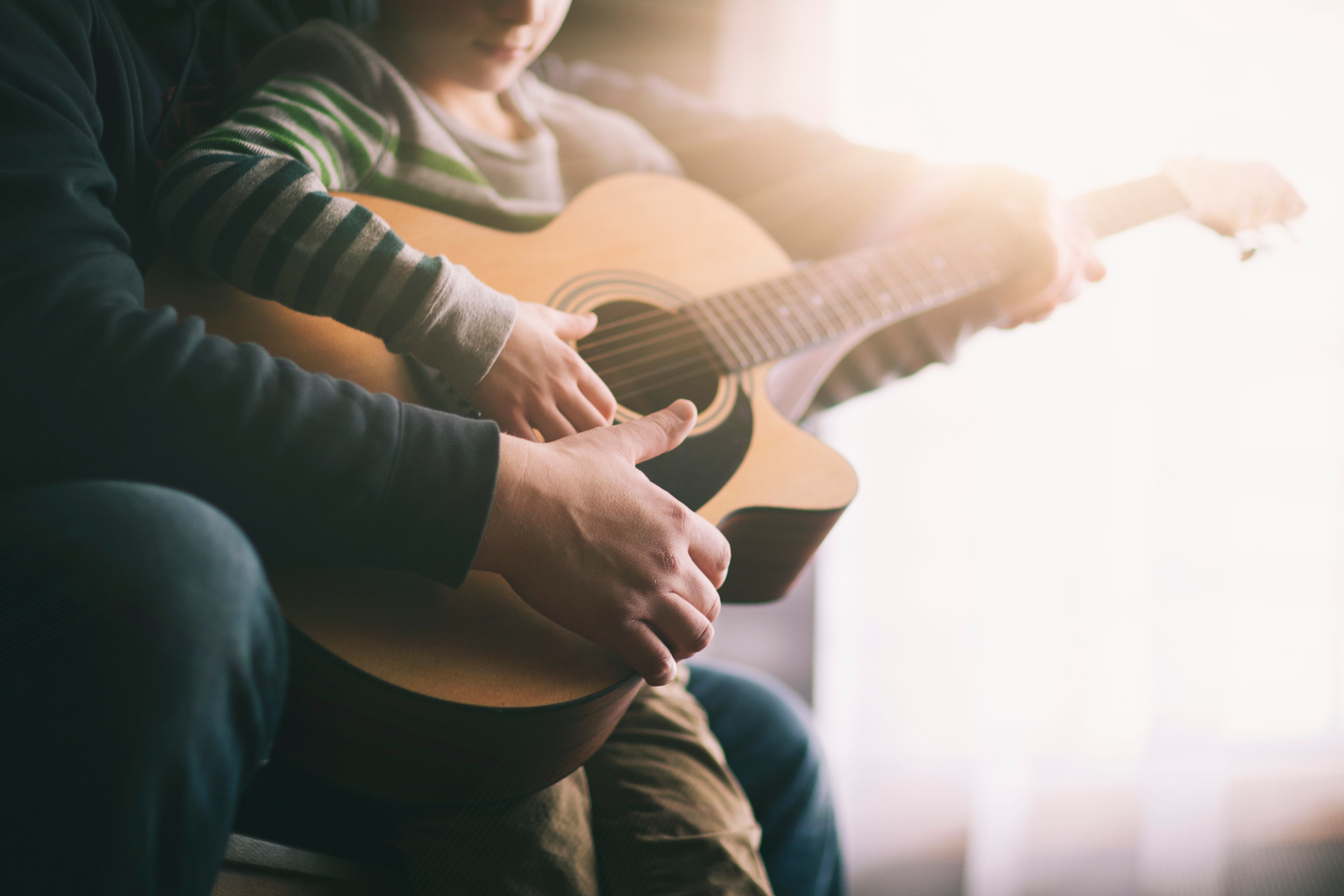 Curso gratuito de guitarra