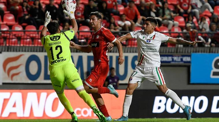 Unión La Calera y Audax Italiano no se hacen daño en un duelo lleno de ocasiones perdidas