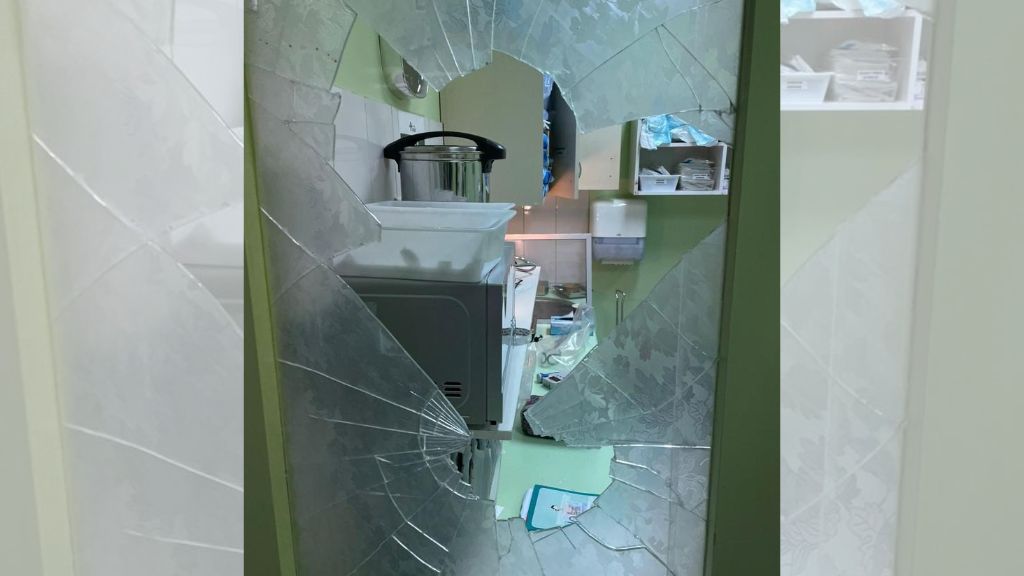 Hospital, padre enajenado, curicó, daños, 1024x576 jpg ok
