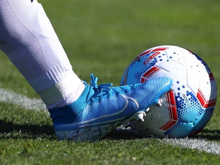 14 DE SEPTIEMBRE DE 2020/RANCAGUAPelota del campeonato, durante el partido valido por la undcima fecha del Campeonato Nacional AFP PlanVital 2020, entre Universidad de Chile vs Cobresal, disputado en el estadio El Teniente.
FOTO: SEBASTIAN ORIA/AGENCIAUNO