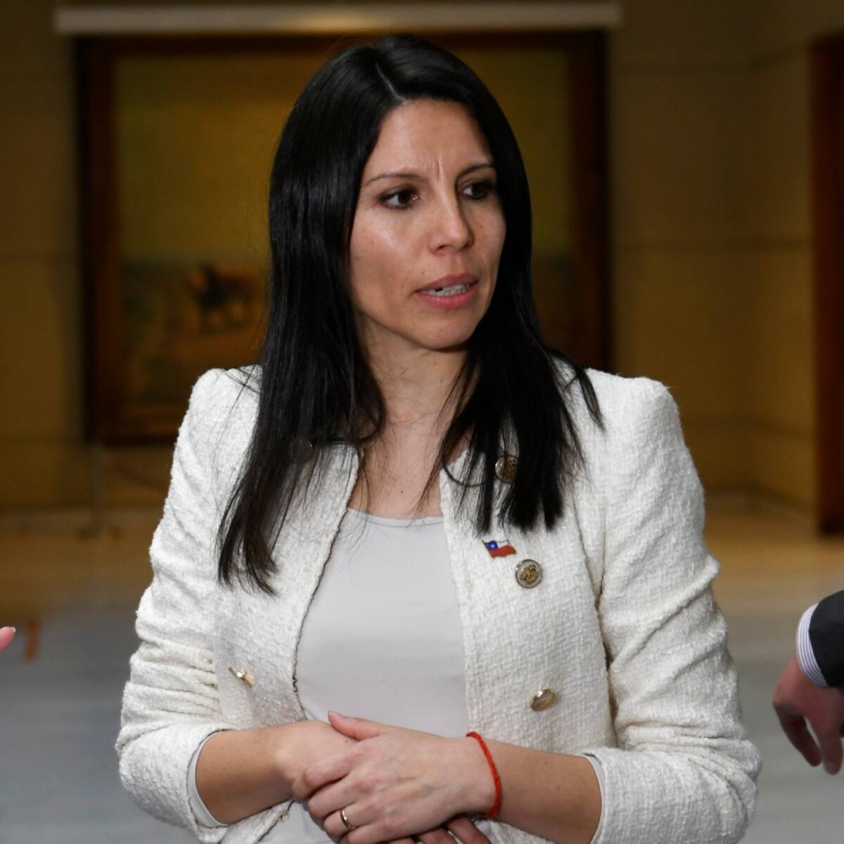 Senadora Gatica (RN) barre con republicanos: “La derecha cobarde está de viaje en Nueva York”