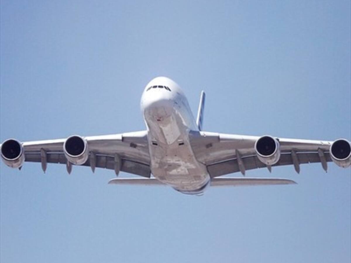 Viajes internacionales en avión superan a los nacionales por quinto mes