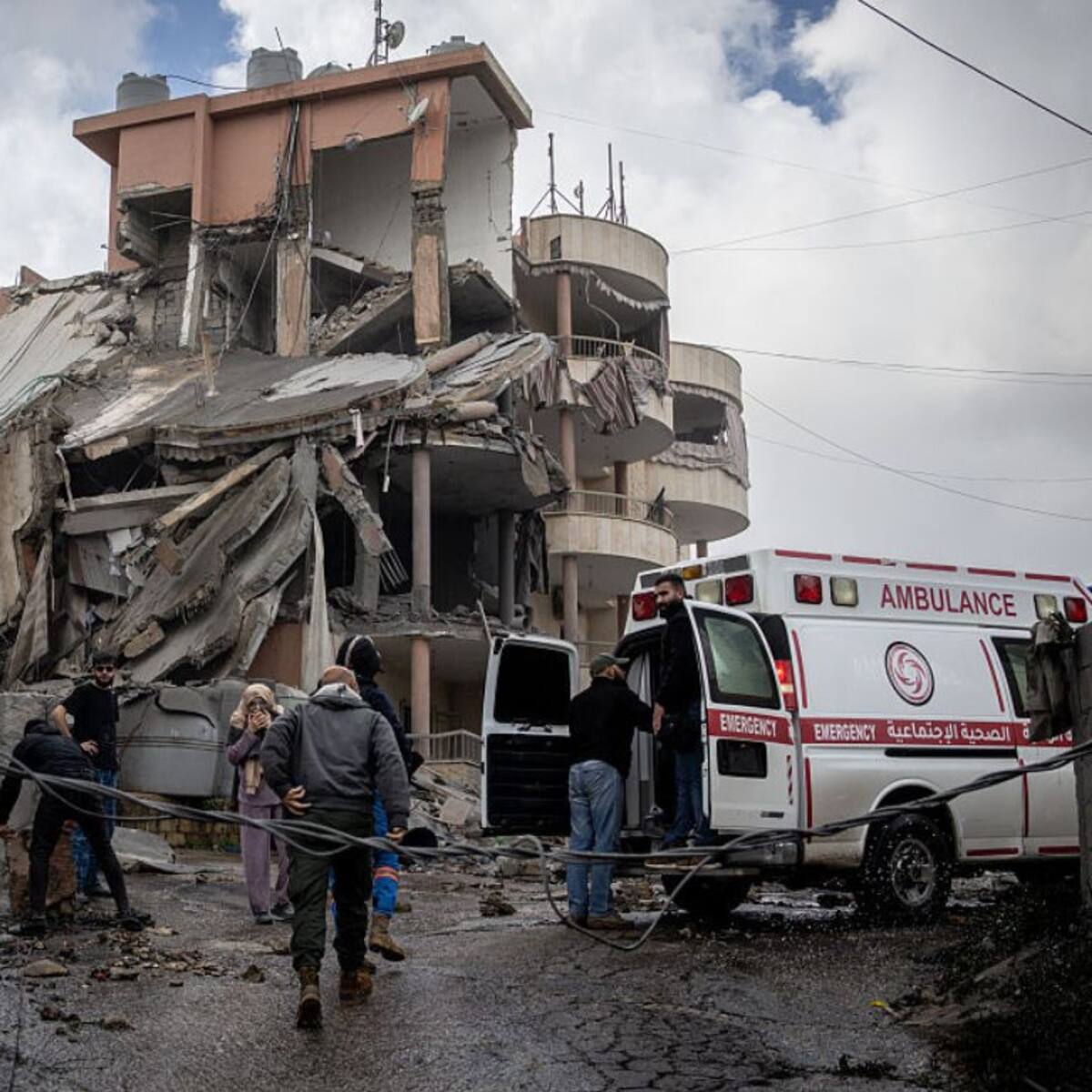 Líbano eleva a 4.335 los muertos desde el inicio de la ofensiva israelí