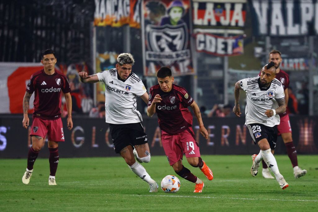 Arturo Vidal y Carlos Palacios destacaron en el "equipo de la semana" de Copa Libertadores | Getty Images