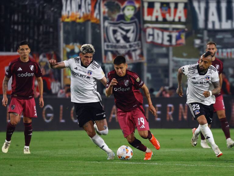 Arturo Vidal y Carlos Palacios destacaron en el "equipo de la semana" de Copa Libertadores | Getty Images