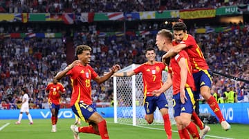 España remonta ante Francia en un partidazo y se convierte en el primer finalista de la Eurocopa 2024