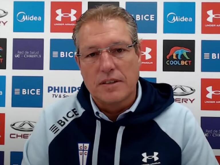 Buljubasich le quita presión a la UC para enfrentar a la U: "No hablaría de exigencia por ganar, sino de un deseo"