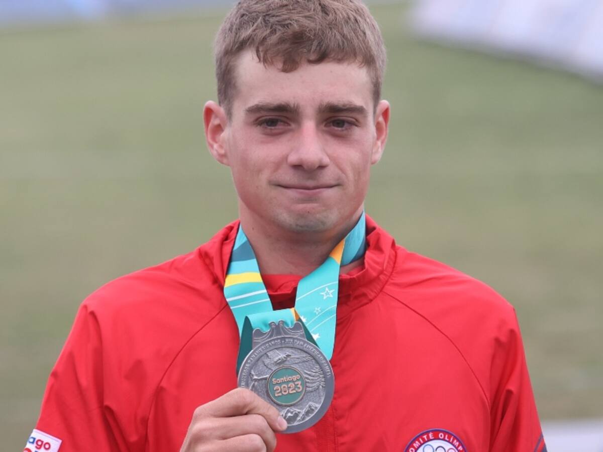 Martín Vidaurre obtiene la primera medalla para Chile en Santiago 2023: logró la plata en el Mountain Bike