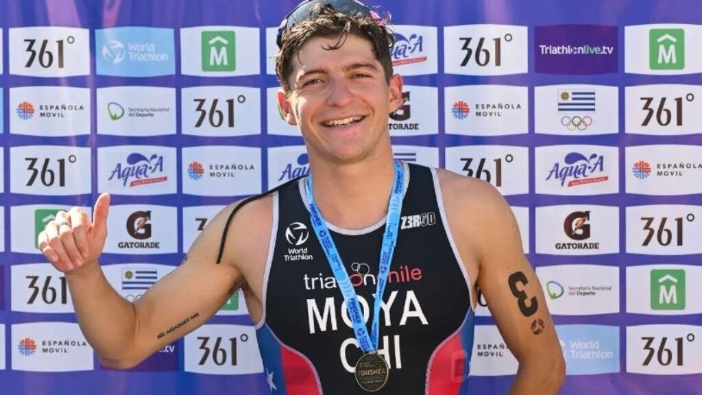 Diego Moya gana medalla de plata en el Panamericano de Triatlón en Uruguay