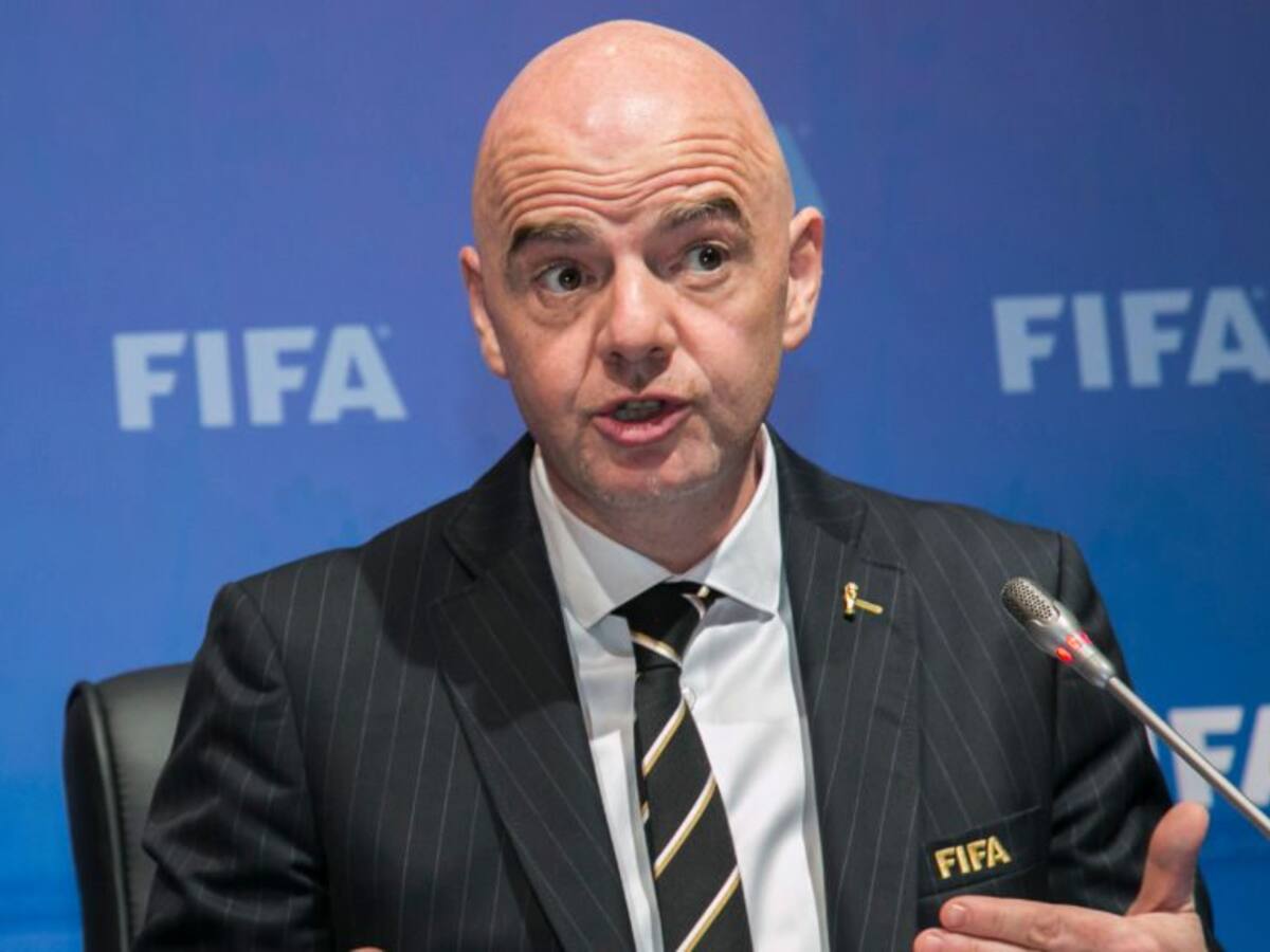 Gianni Infantino, presidente de la FIFA, dio positivo por Covid-19