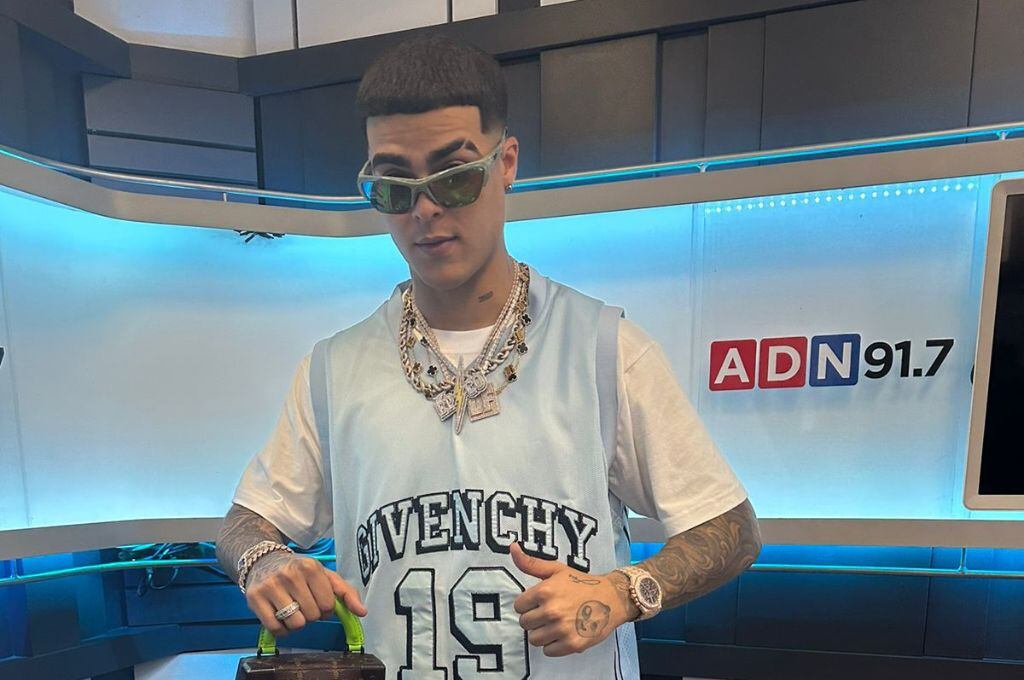Lunay, la voz actual del reguetón mundial: "Me mantengo escuchando a los fanáticos y haciendo el bien"