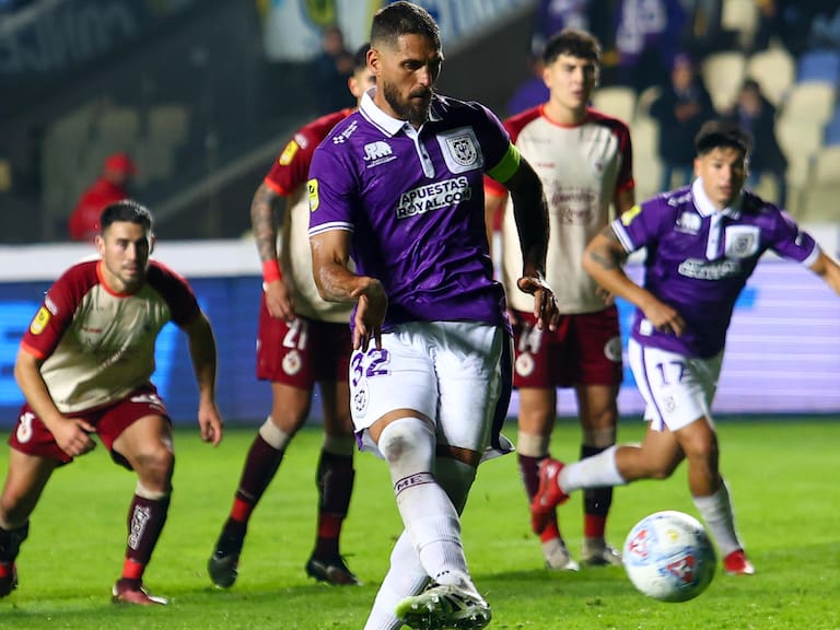 El VAR, protagonista de la noche de sábado en un intenso empate entre Deportes Concepción y Deportes La Serena