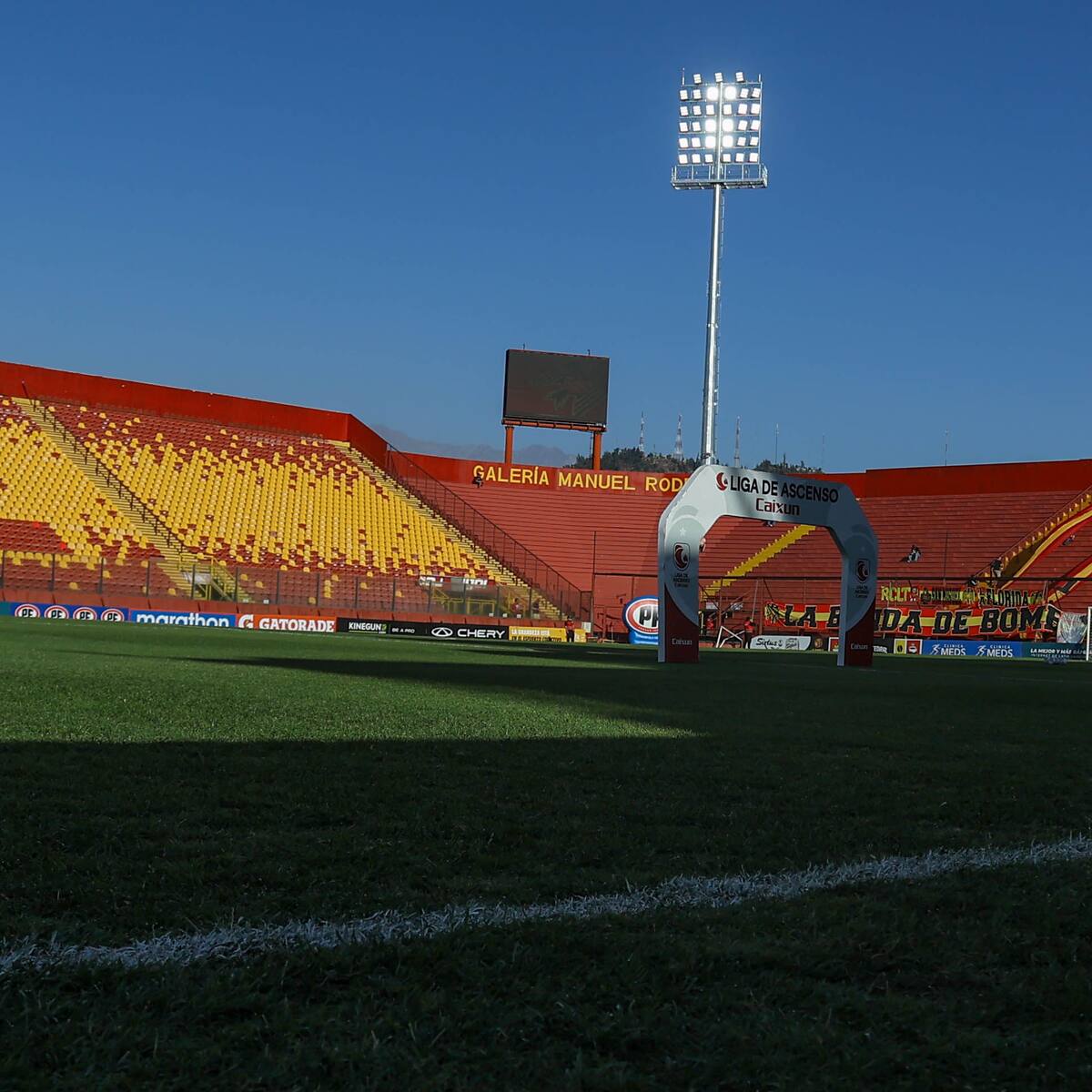 Se cae fichaje estelar: Unión Española no contará con el talento que buscaba para volver a Primera