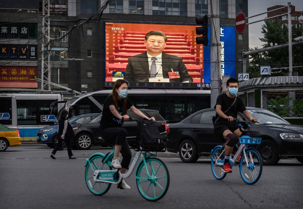 La intervención de Xi Jinping se transmite en las calles de Pekín