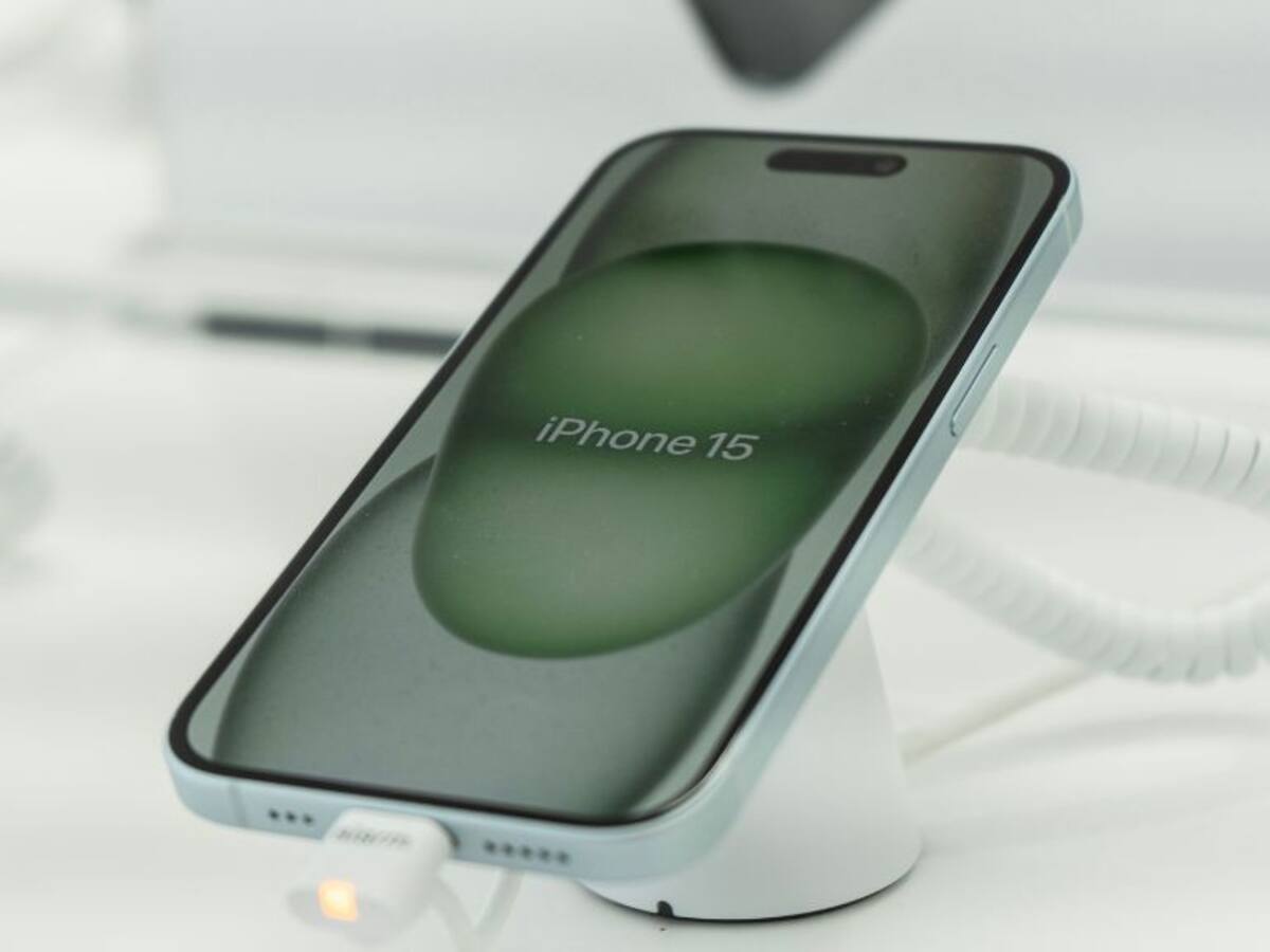 ¿Mejora la cámara?: las diferencias que existen entre el nuevo iPhone 15 y el 14