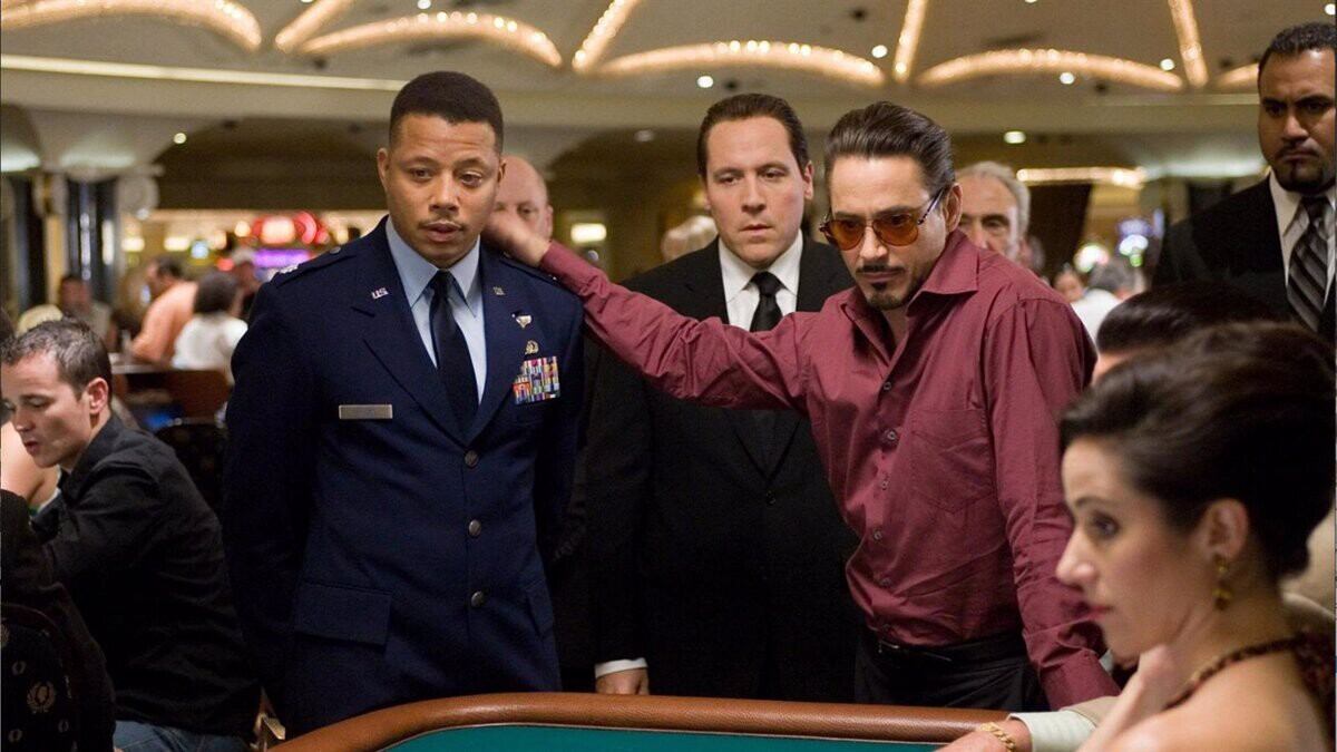 Terrence Howard y Robert Downey Jr. en Iron Man