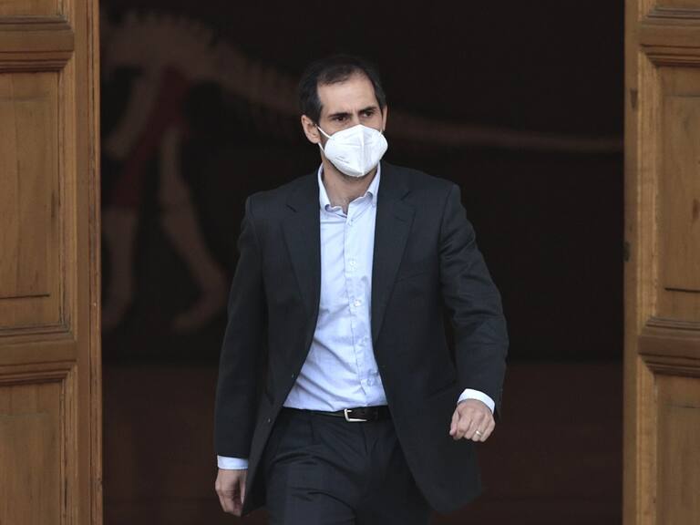 21 de Enero de 2022/SANTIAGO El Presidente Electo, Gabriel Boric, nombra a Nicolás Grau como Ministro de la Turismo en su gabinete de Gobierno.
FOTO: KARIN POZO /AGENCIAUNO