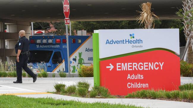 El ingreso de urgencia del Hospital AdventHealth de Orlando