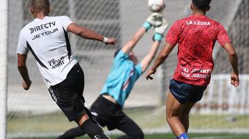 Con doblete de Leandro Benegas: Colo Colo vence a Real San Joaquín en duelo amistoso