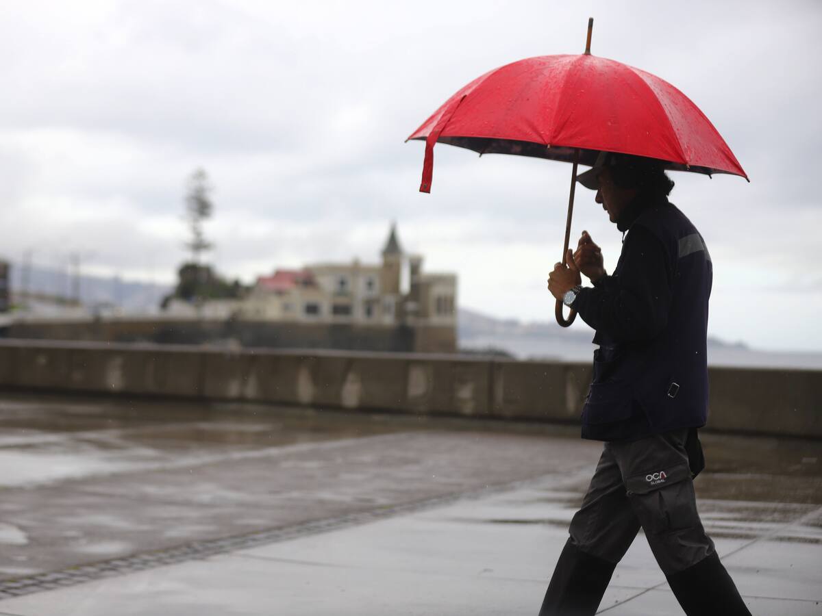 No es solo la lluvia: alertan por tres fenómenos que podrían aumentar el riesgo en las costas de Chile