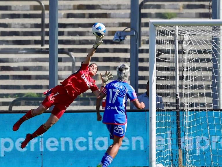 Instagram @naticamposc