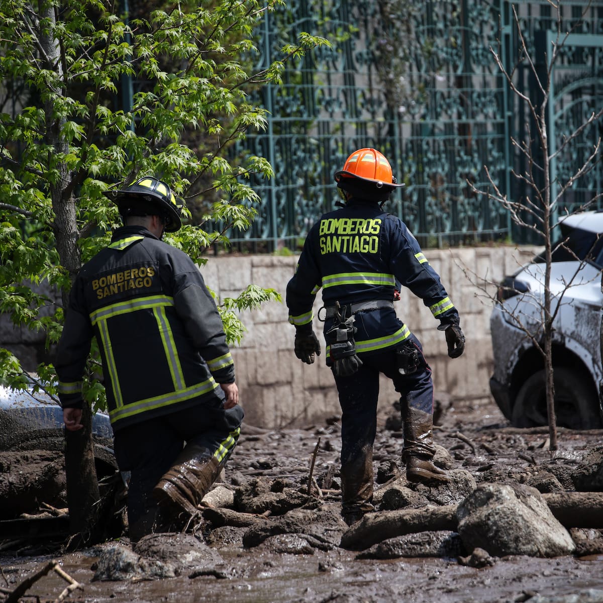 Informe municipal advertía riesgo de aluvión en Las Condes meses antes de la emergencia