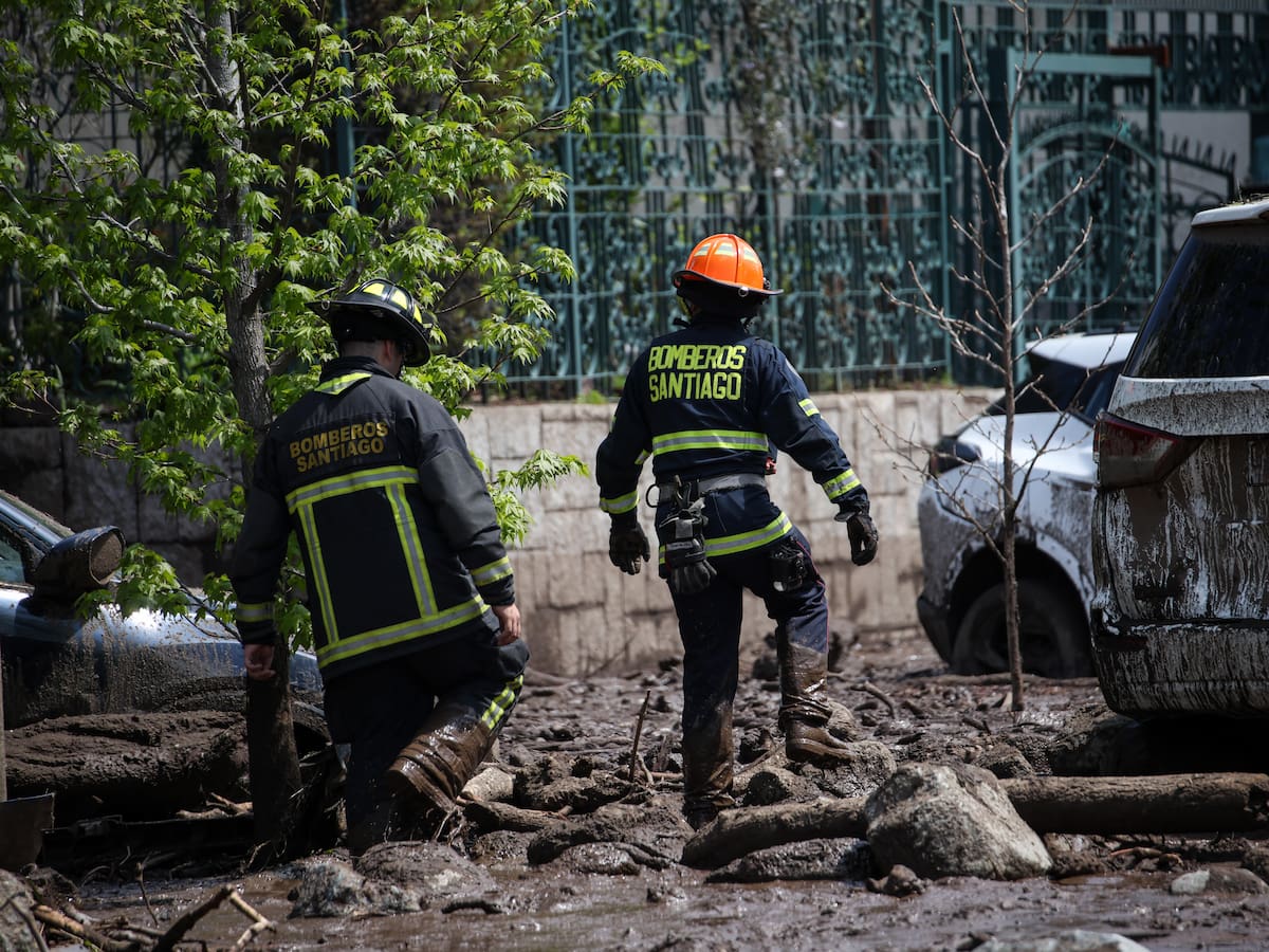 Informe municipal advertía riesgo de aluvión en Las Condes meses antes de la emergencia