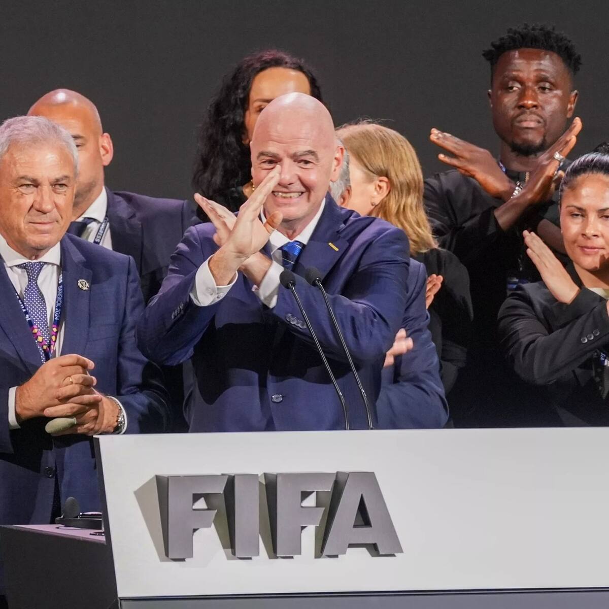 Para terminar con esa “lacra”: FIFA revela pilares con las que buscarán terminar con el racismo en el fútbol