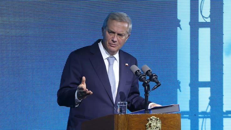 Kast responde a oposición por megarreforma: “No necesitamos un tsunami de indicaciones, sino un huracán de inversiones”