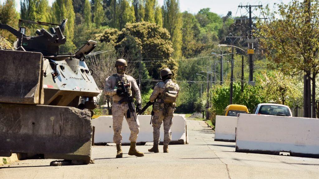 15 DE OCTUBRE DE 2021 /  ERCILLA Despliegue de militares,  policial en la zona de Ercilla Collipulli Pidima , Pailahueque y ruta 5 sur  por estado de excepción. 
FOTO: HECTOR ANDRADE/ AGENCIAUNO