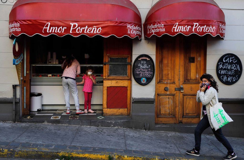 El comercio en uno de los cerros de Valparaíso