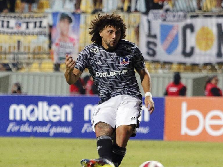 Peluca para rato: Maximiliano Falcón renovó su contrato con Colo Colo hasta el 2025