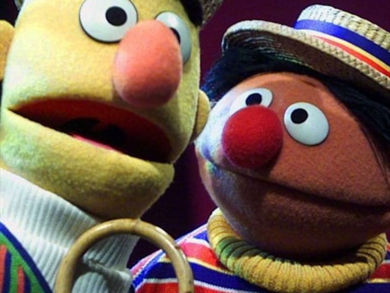 Guionista de «Plaza Sésamo» reveló que «Beto» y «Enrique» son homosexuales