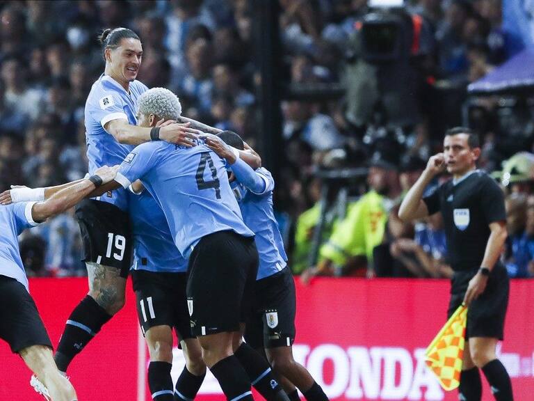 ¡Locura de Bielsa! Uruguay terminó con el invicto de Argentina y lo derrotó en Buenos Aires por las Eliminatorias