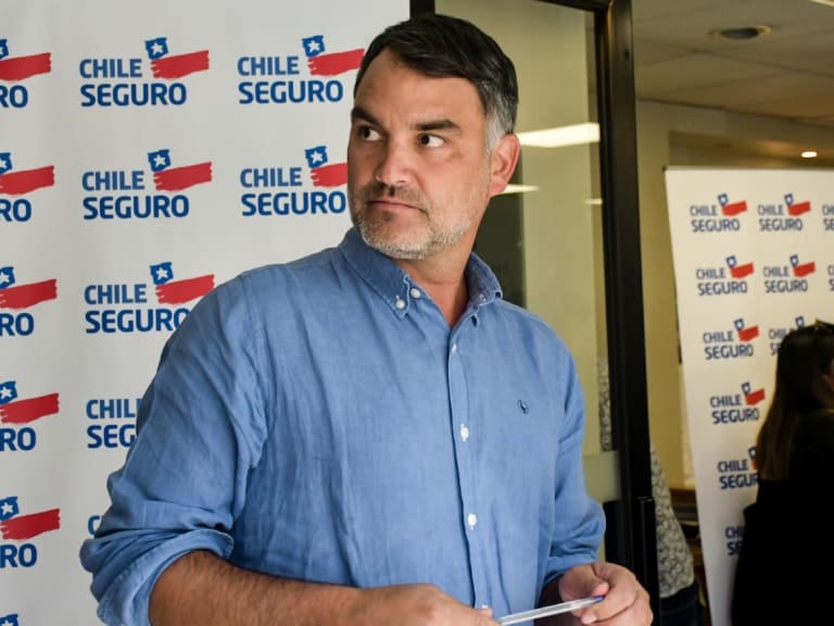 «Es una acusación falsa»: senador Javier Macaya por denuncia de abuso sexual contra su padre