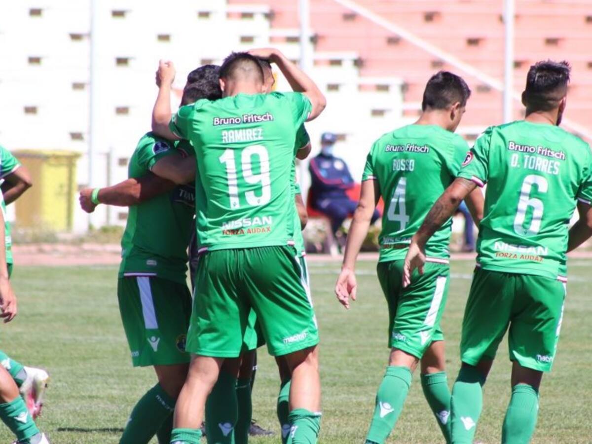 Audax Italiano consiguió un valioso triunfo ante Cobresal y tomó distancia del fondo de la tabla